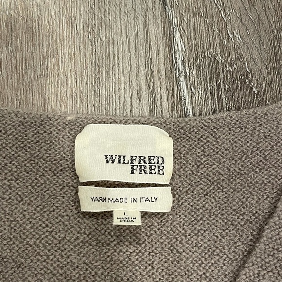 Wilfred Free Yarn Sweater - Picture 3 of 3